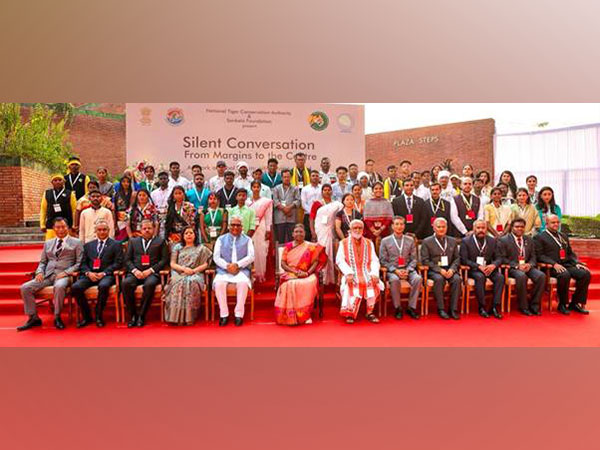President Droupadi Murmu at the 3-day tribal art exhibition. (Photo/ANI) 
