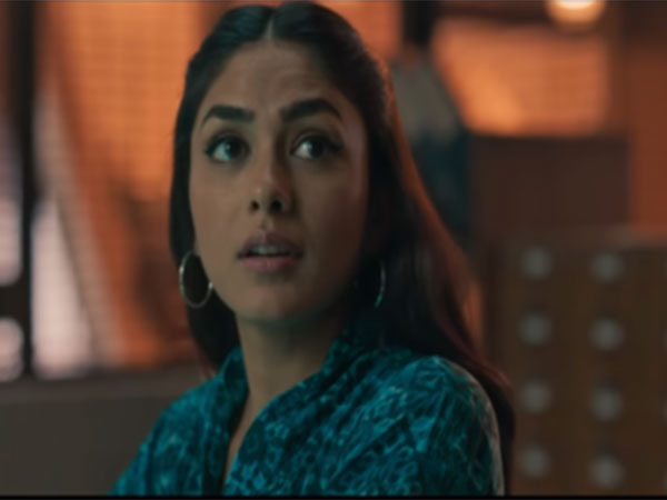 Mrunal Thakur (Image Source: Instagram)