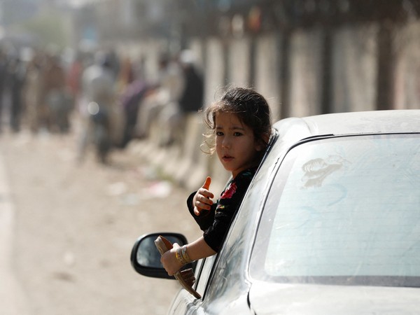Pakistan gives last warning to undocumented immigrants to leave, in Nowshera (Photo Credit: Reuters)