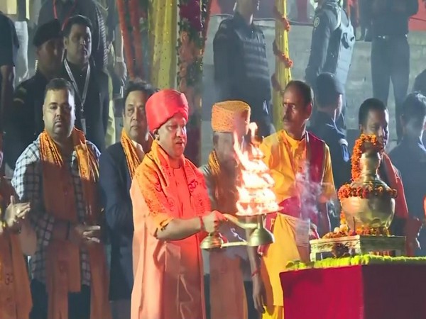 Uttar Pradesh Chief Minister Yogi Adityanath performs 'aarti' at Saryu River (Photo/ANI)