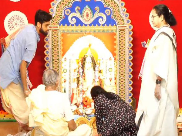 Mamata Banerjee participates in Kali Puja at her residence (Photo/ANI)