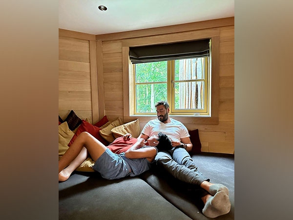 Ajay Devgn with son Yug (Image source: Instagram)