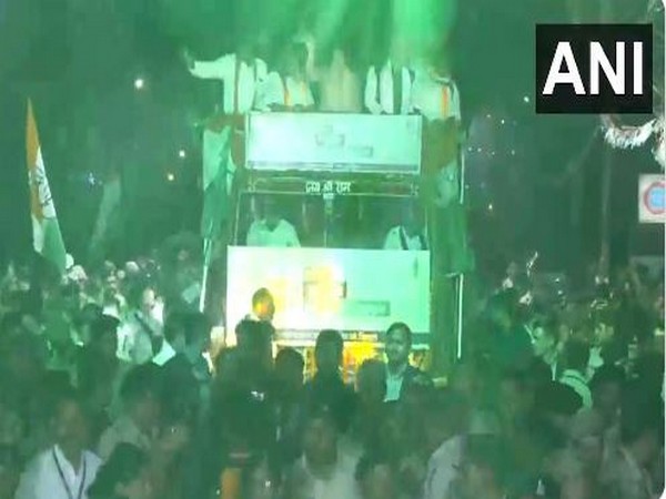 Priyanka Gandhi Vadra holding roadshow in Raipur (Photo/ANI)