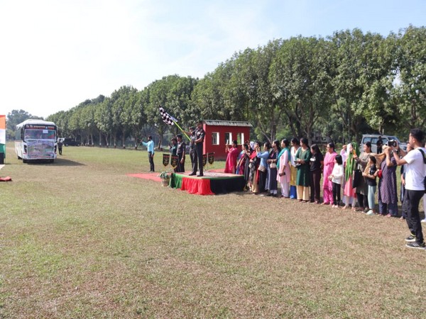 Assam Rifles organises Excursion Tour to Kaziranga National Park for students (Photo/ANI)