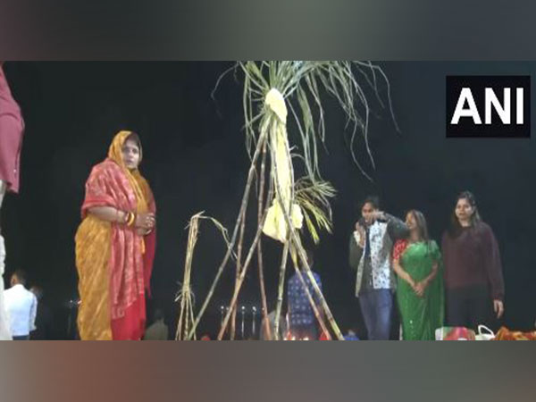 Devotees gather to offer 