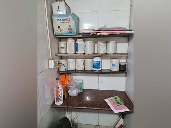 Quack operated clinic raided in Shivaji Nagar (Image/ANI)