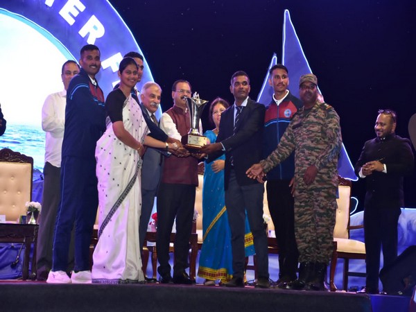 The team winners of Rising Sun Water Fest were honoured with trophies. (Photo/ANI)