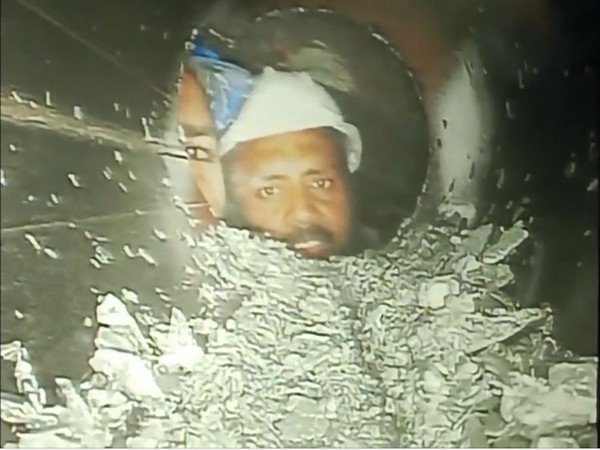 Trapped worked seen in camera through pipeline. (Photo/ANI)