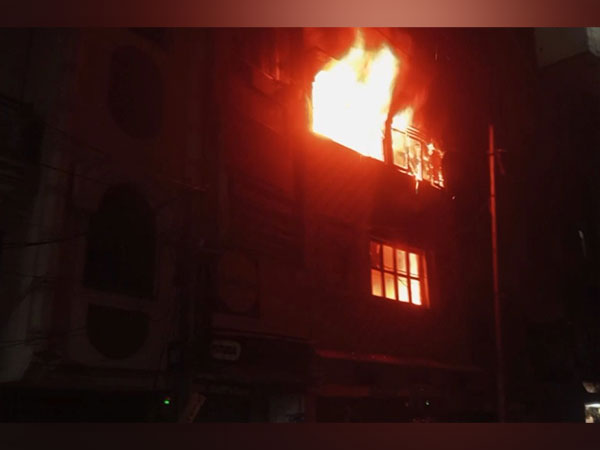 Fire at a textile shop in Aligarh (Photo/ANI)