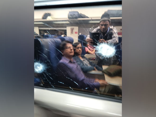 Damaged windowpane of Vande Bharat Express after stone pelting incident. (Photo/ECoR)