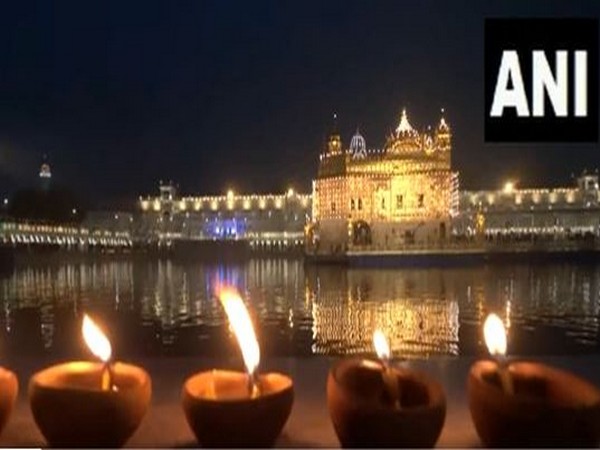  Golden Temple illuminated on the occasion of Guru Nanak Jayanti.