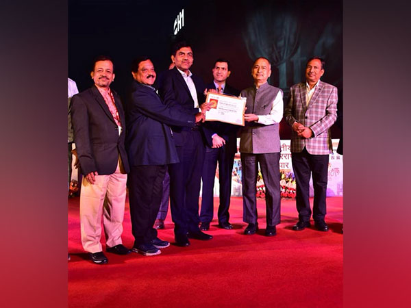 Members of team Odisha getting awarded (Photo/IITF)