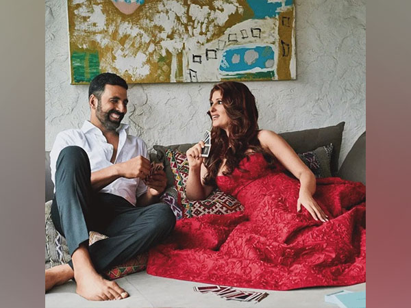 Twinkle Khanna, Akshay Kumar (Image source: Instagram)