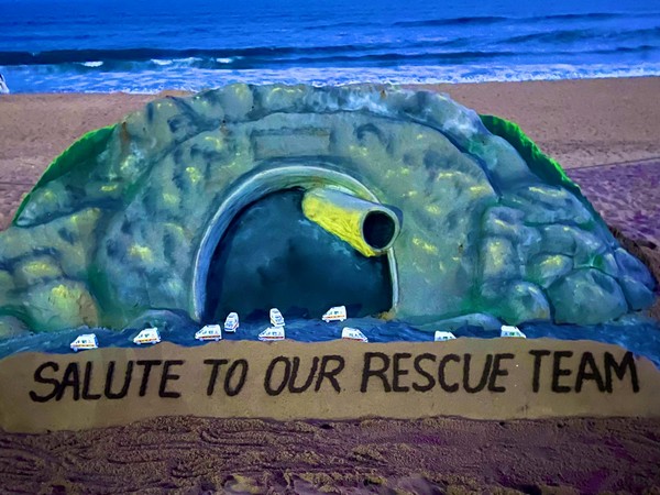 Sudarsan Pattnaik creates sand art (Image Source: X)