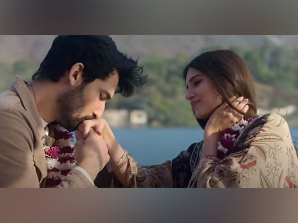 Tara Sutaria, Dhairya Karwa (Image Source: Instagram)