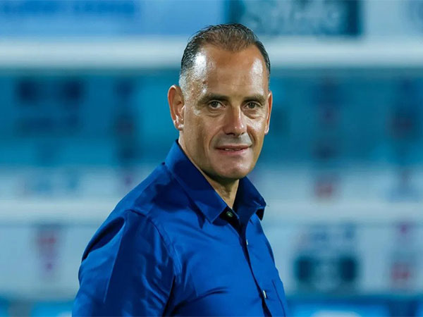 Punjab FC head coach Staikos Vergetis (Photo: ISL)