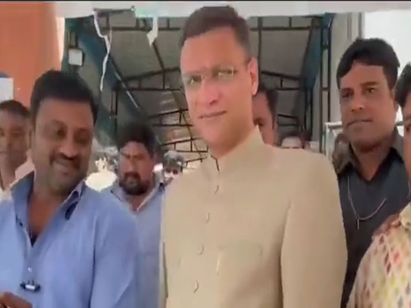 AIMIM leader Akbaruddin Owaisi at polling booth in Hyderabad. (Photo/ANI)