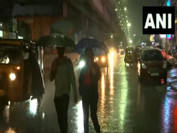 Heavy rains affect normal life in Chennai. (Image/ANI)