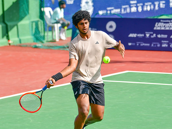 India tennis player Aryan Shah in action during ITF Kalaburagi Open (Image: KSLTA)