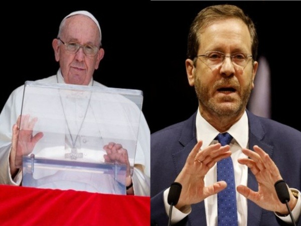 Pope Francis (left) and Israeli President Isaac Herzog