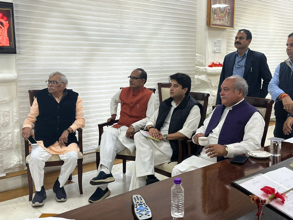 (From right) Union Ministers Narendra Tomar, Jyotiraditya Scindia and Shivraj Chouhan in Bhopal (ANI Photo)
