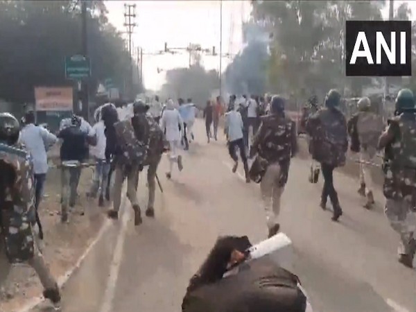 Police use lathi charge to disperse workers (Photo/ANI)