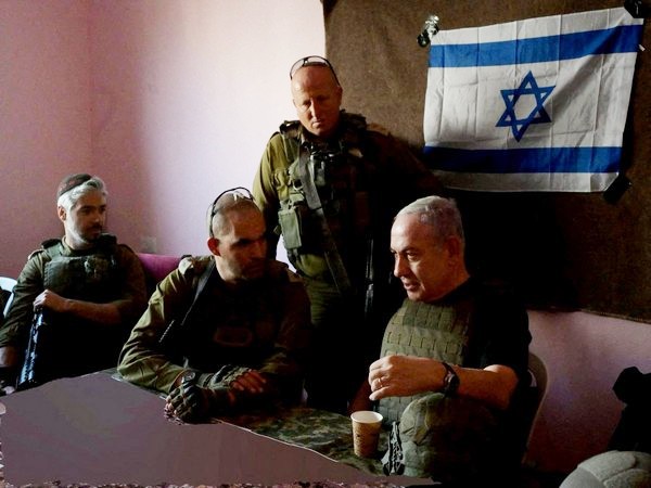 Israeli Prime Minister Netanyahu visits Gaza Strip (Photo Credit: Reuters)