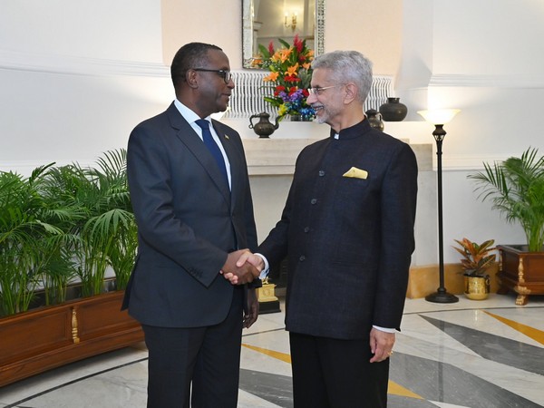 EAM Jaishankar with Rwandan counterpart  Vincent Biruta (Photo: X @DrSJaishankar)