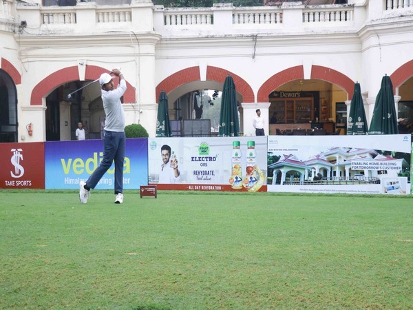 Kolkata’s Divyanshu Bajaj in action during SSP Chawrasia Invitational 2023 (Image: PGTI)