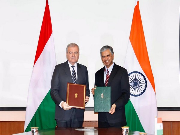 Hungary Ambsaddor Istvan Szabo and MEA official P Kumaran in New Delhi (Photo: X@MEAIndia)