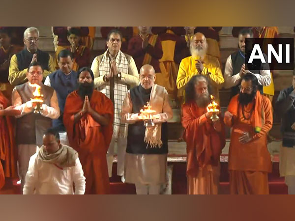 Union Home Minister Amit Shah performing Ganga Aarti (Photo/ANI)