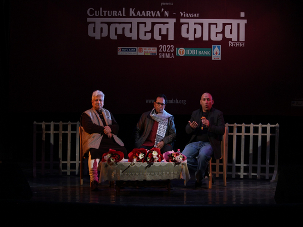 3 Idiots fame Atul Tiwari at  Sahithyotsav Jashn-e-Adab cultural event (Image Source: ANI)