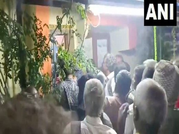 Passengers stage protest as Chengalpattu-bound train got stopped for an hour. (Photo/ANI)