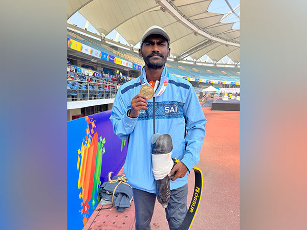 Rajesh K after winning gold medal in Khelo India Para Games (Image: MYAS/SAI media)