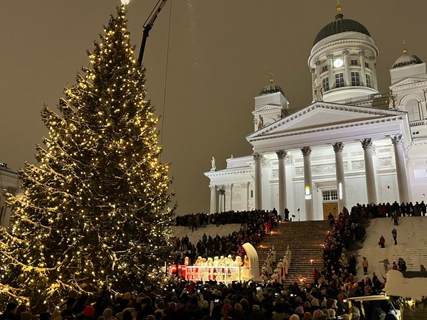 Visual of the St. Lucia Day in Helsinki (Photo/ANI)