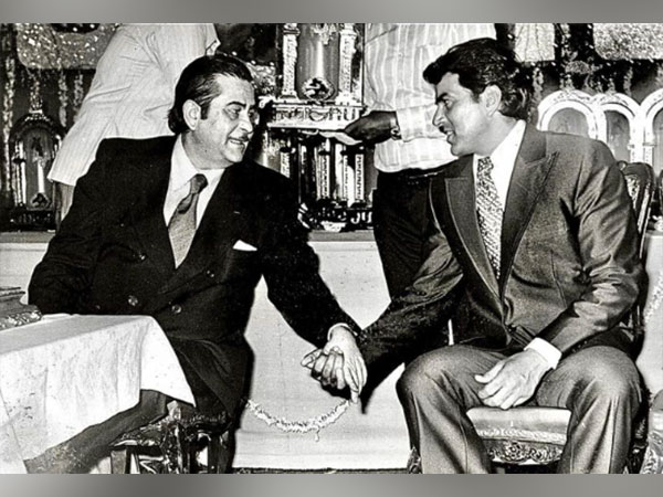 Raj Kapoor, Dharmendra (Image source: Instagram)