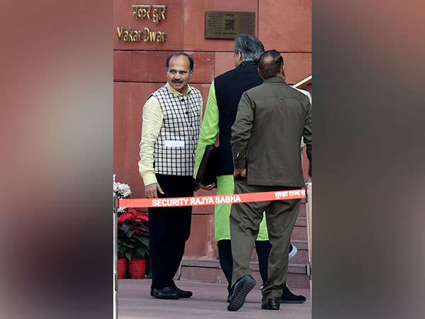 Congress leader Adhir Ranjan Chowdhury (Photo/ANI)