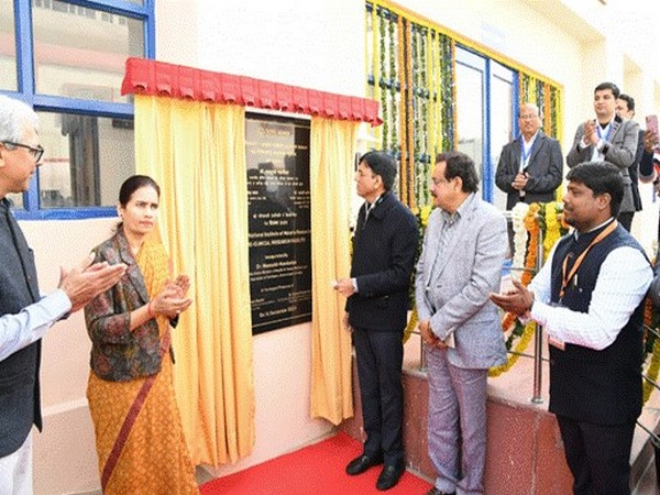 Union Health Minister Mansukh Mandaviya inaugurates new facilities at ICMR. (Photo/PIB)