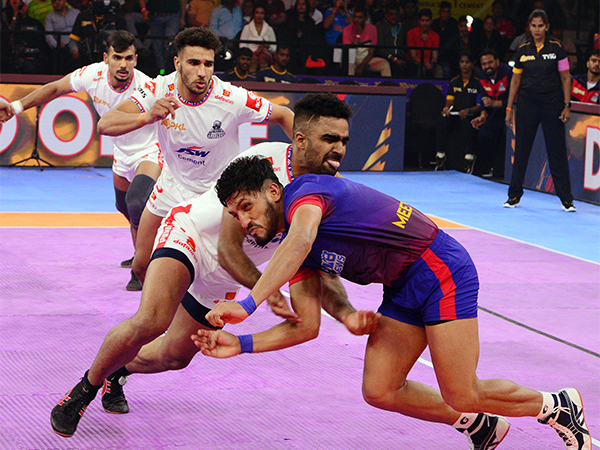 Haryana Steelers' Mohit Nandal in action during Pro Kabaddi League (Image: PKL)