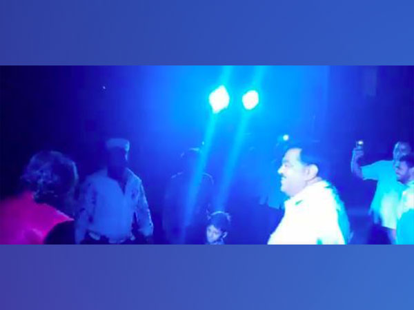 Uddhav Thackeray group office bearer’s party with Dawood’s man (Photo/Twitter: Shehzad Poonawalla)