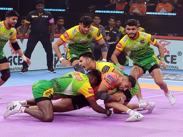 U Mumba and Patna in action. (Photo- PKL)