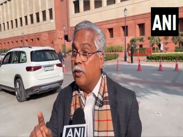 CPI MP Binoy Viswam (Photo/ANI) 