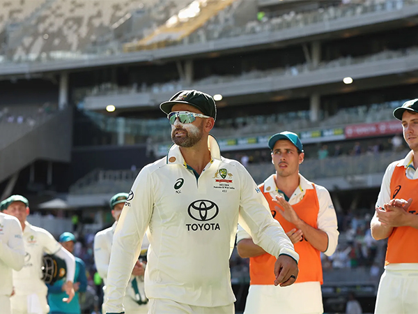 Nathan Lyon (centre). (Photo- ICC)