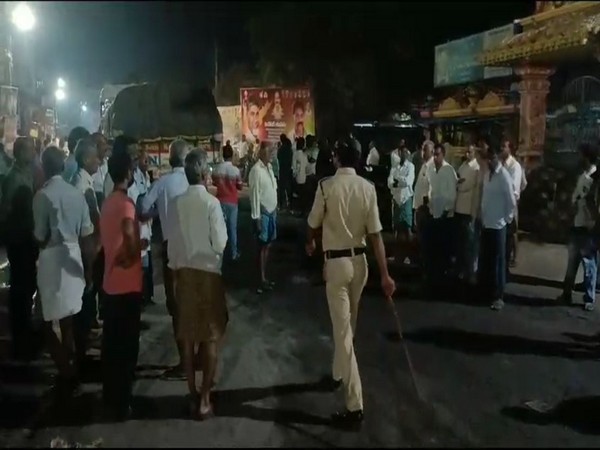 Police arrive at spot where clashes took place. (Photo/ANI)