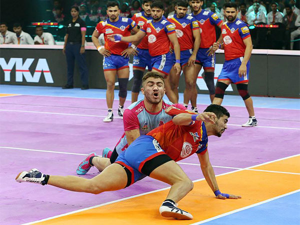 UP Yoddhas in action during Pro Kabaddi League (Image: PKL)