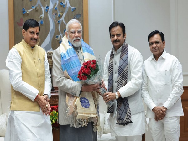 MP CM Mohan Yadav, Prime Minister Narendra Modi, MP Deputy CMs Rajendra Shukla and Jagdish Devda (from Left to Right) (Photo/X)