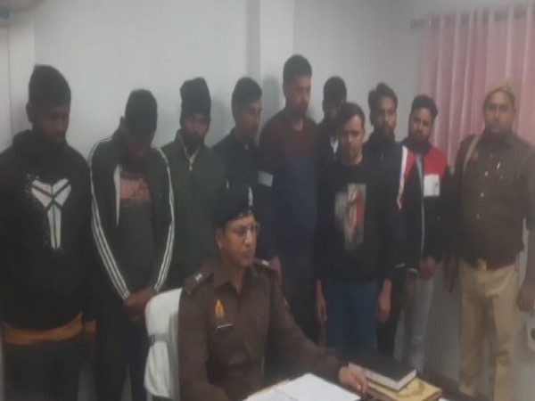 Ghaziabad police  arrested 10 for Mobile tower theft(Photo/ANI)