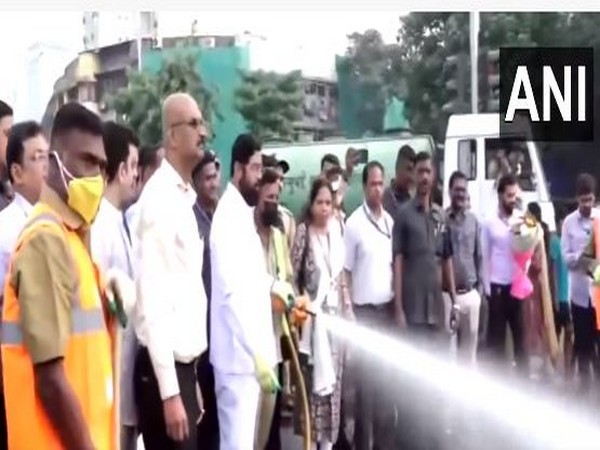 Maharashtra Chief Minister Eknath Shinde participating in a cleanliness drive (Pic credit/ CMO Social Media)