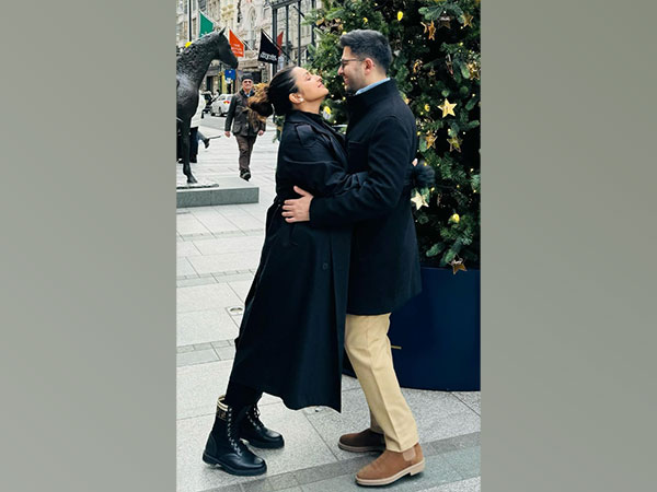 Parineeti Chopra and Raghav Chadha (Image source: Instagram)