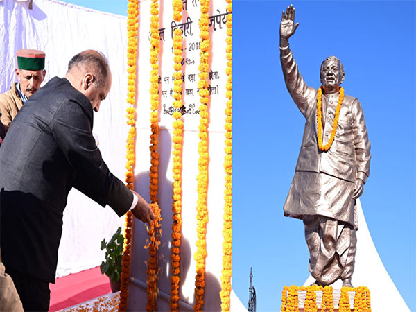 BJP leader Jai Ram Thakur pays tribute to former PM Atal Bihari Vajpayee on his birth anniversary. (Photo/ANI)
